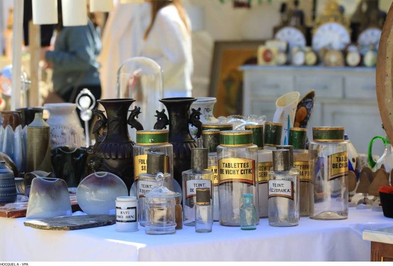 Where Locals Shop: Sunday Markets in the Luberon